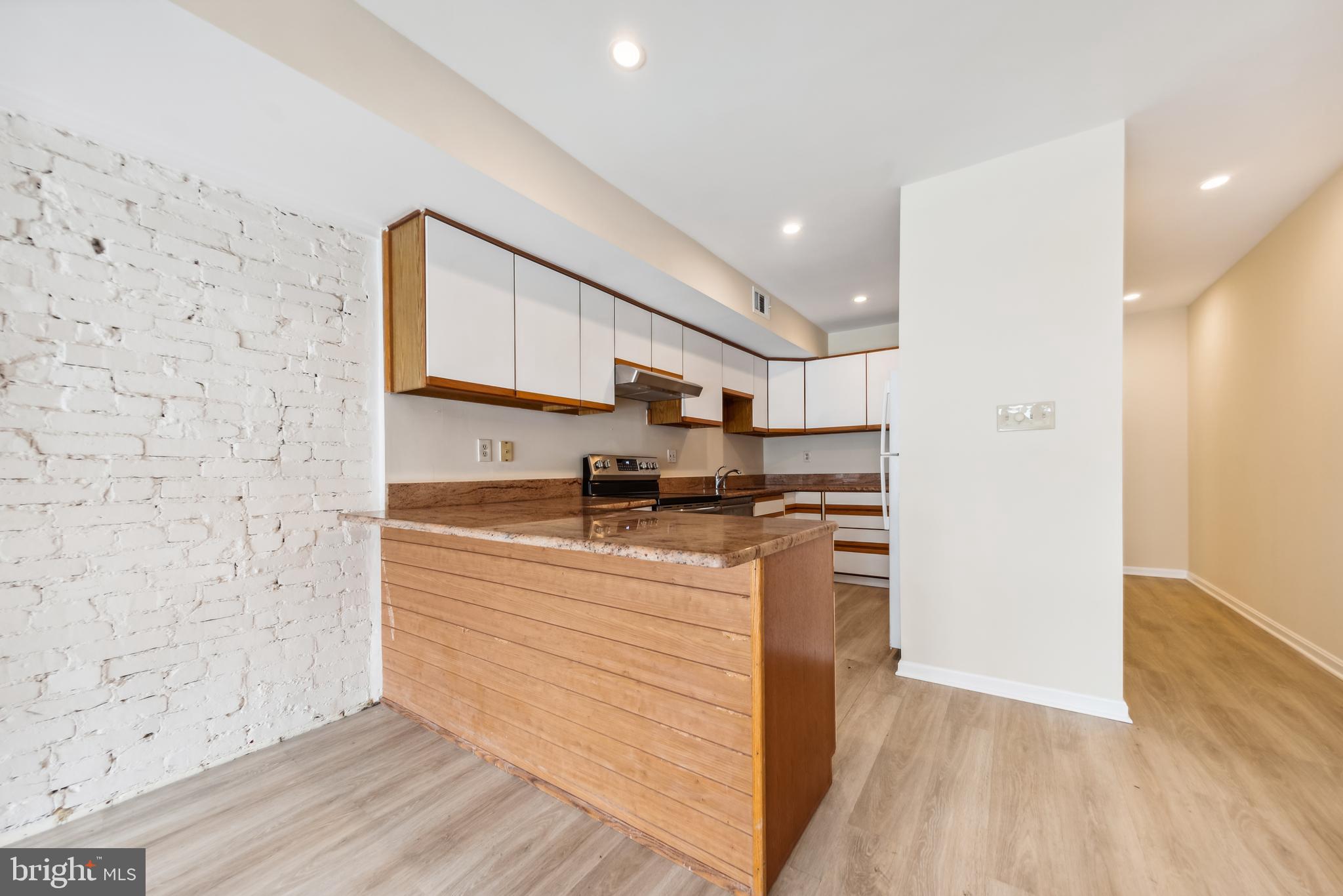 2433 18TH STREET NW 2