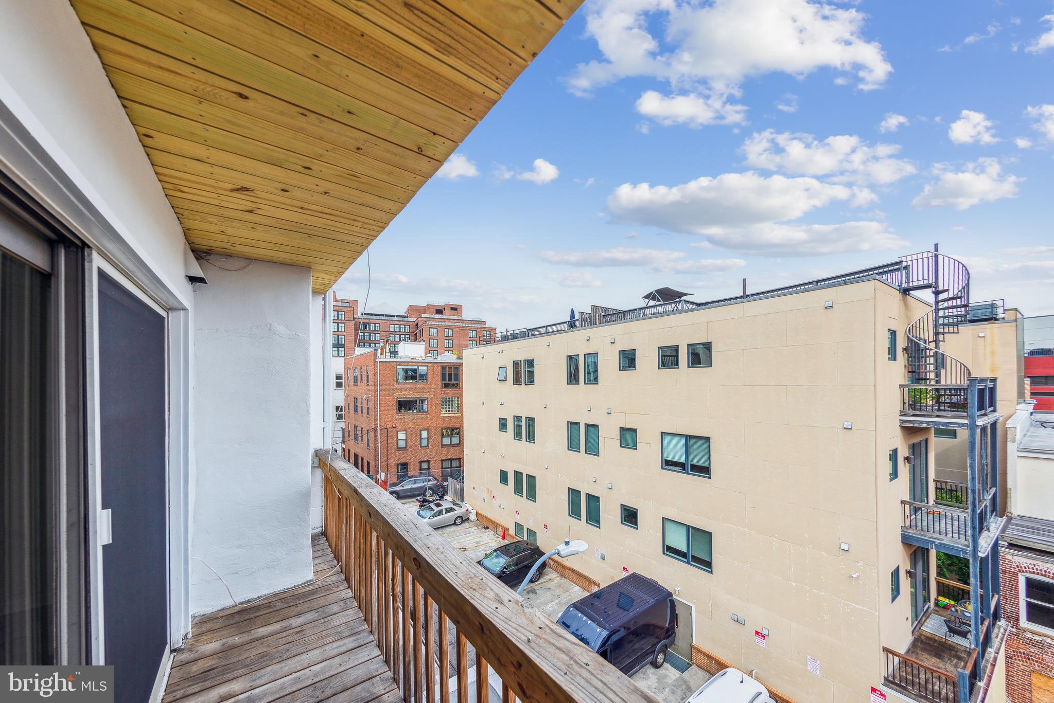 2433 18TH STREET NW 2