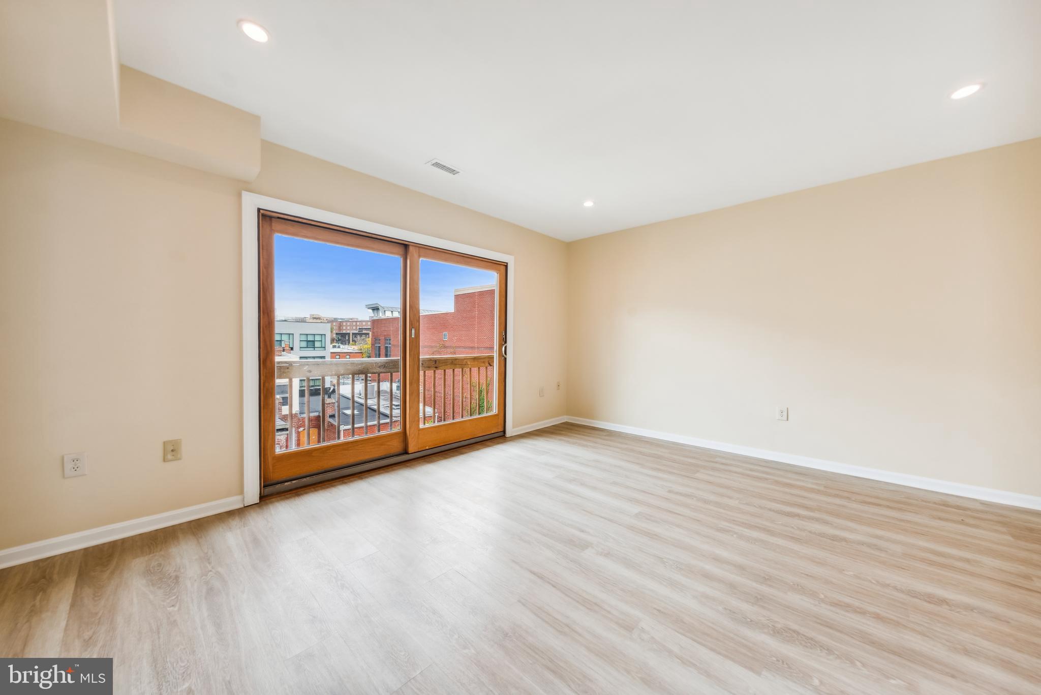 2433 18TH STREET NW 2