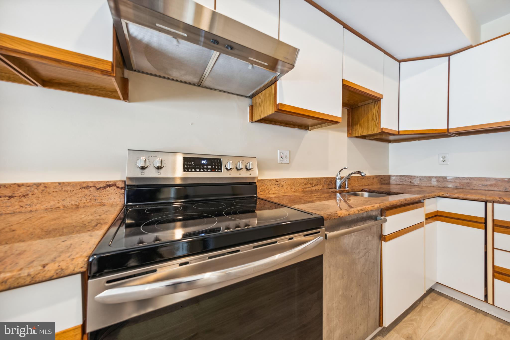 2433 18TH STREET NW 2