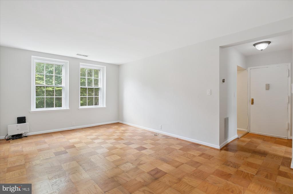3670 38TH STREET NW B248