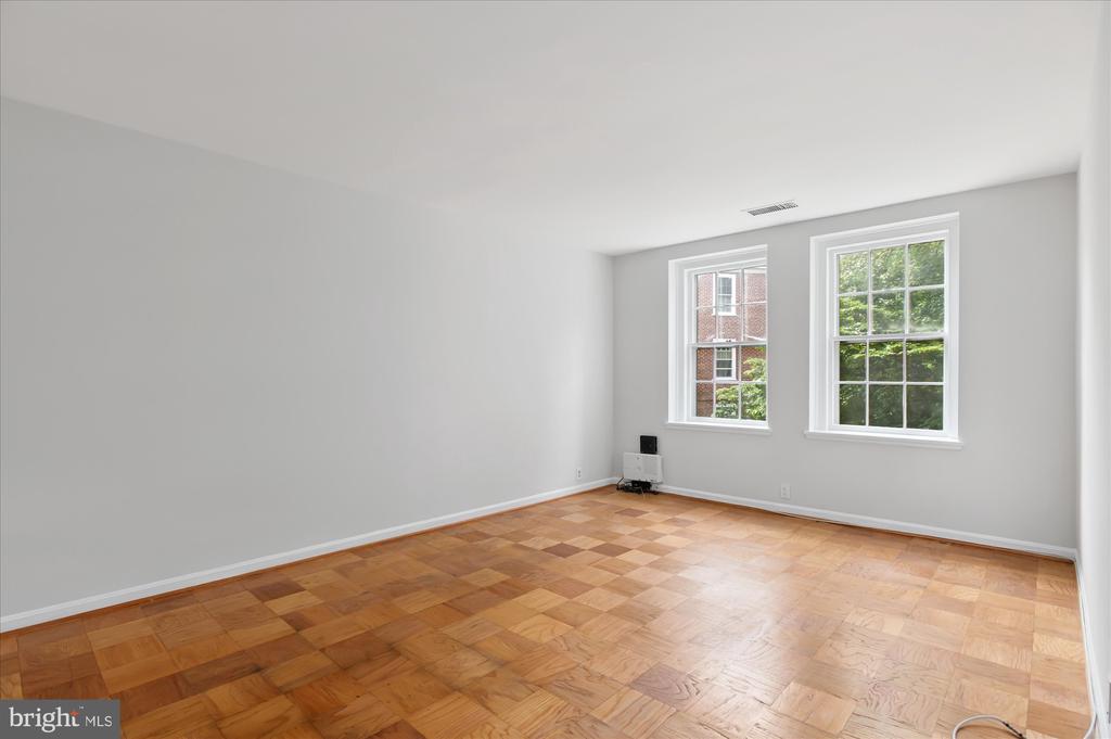 3670 38TH STREET NW B248