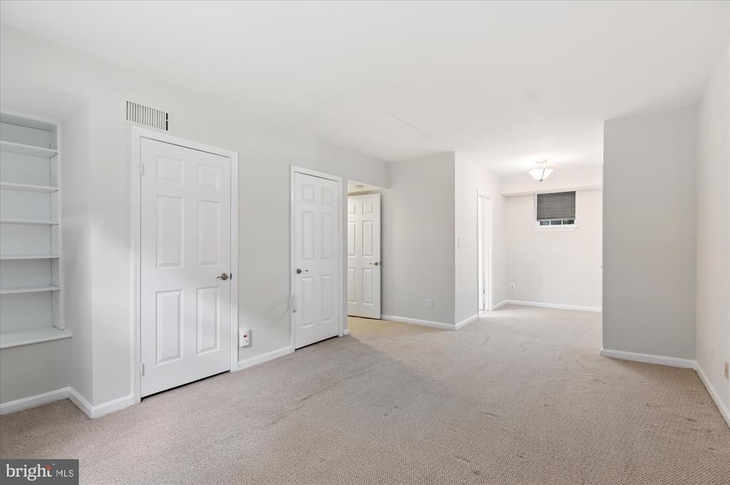 3670 38TH STREET NW B248