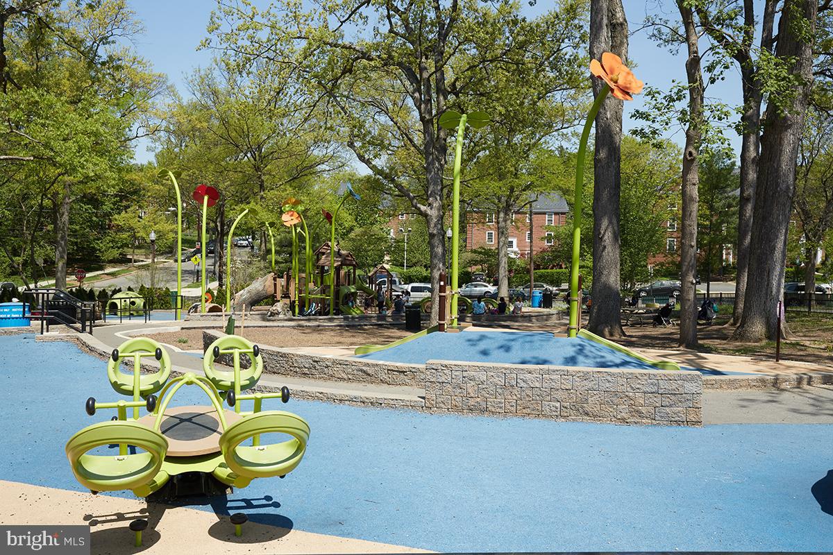 3670 38TH STREET NW B248