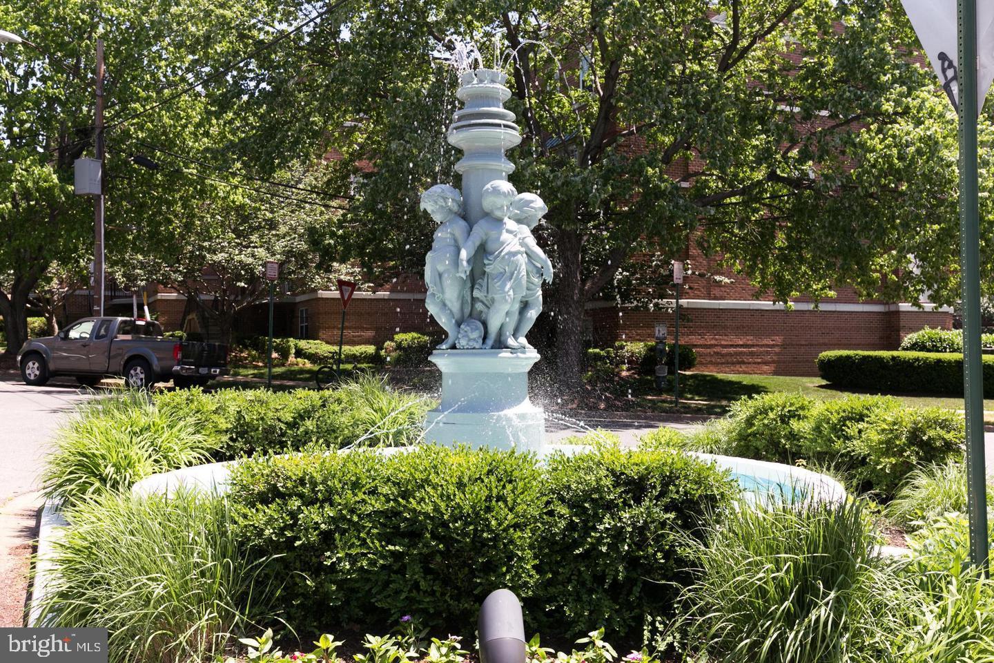 3670 38TH STREET NW B248