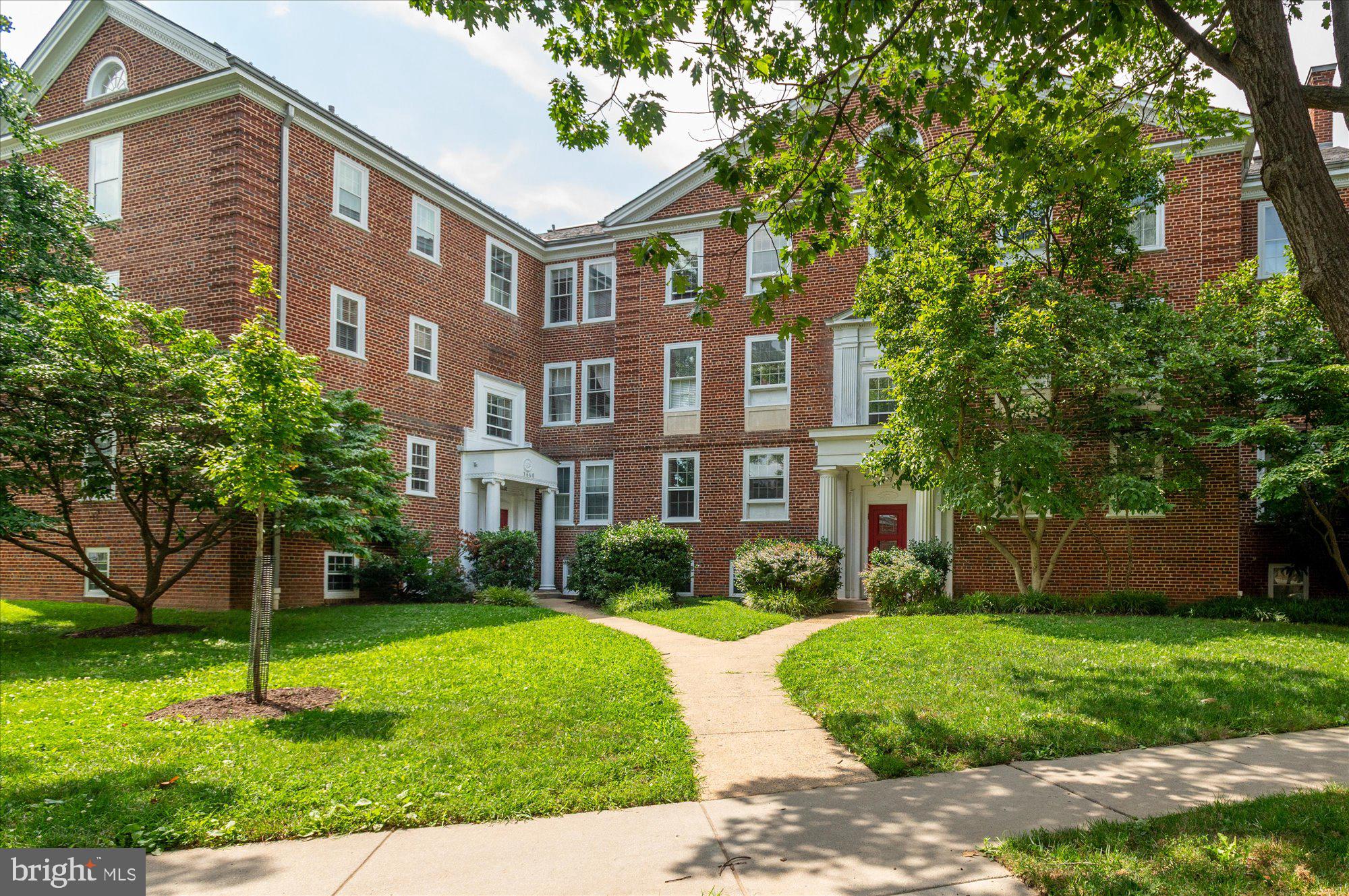 3670 38TH STREET NW B248