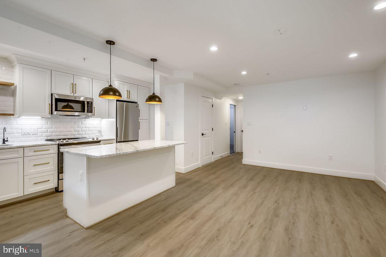 4416 15TH STREET NW UNIT B