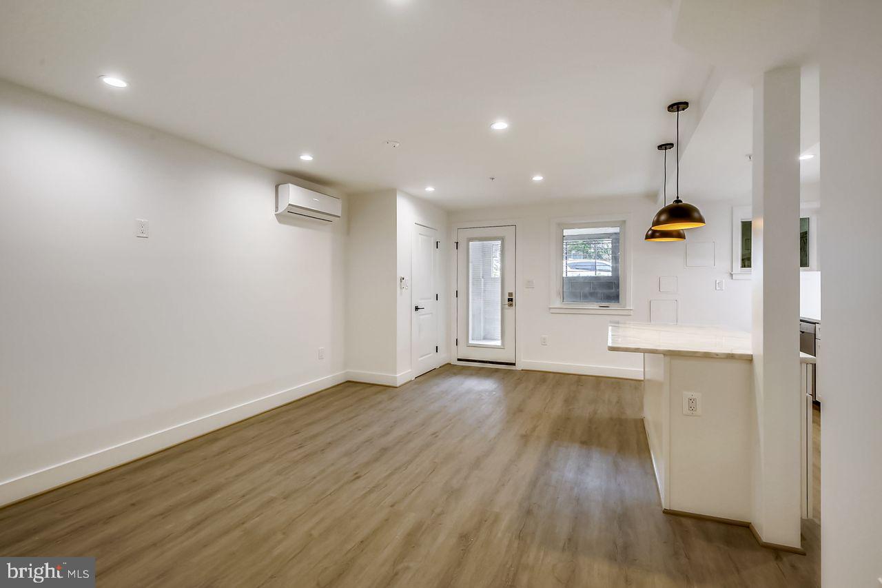 4416 15TH STREET NW UNIT B