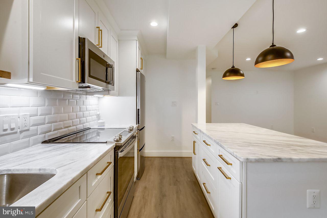 4416 15TH STREET NW UNIT B