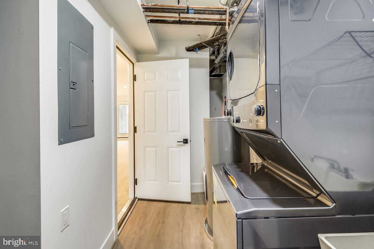 4416 15TH STREET NW UNIT B