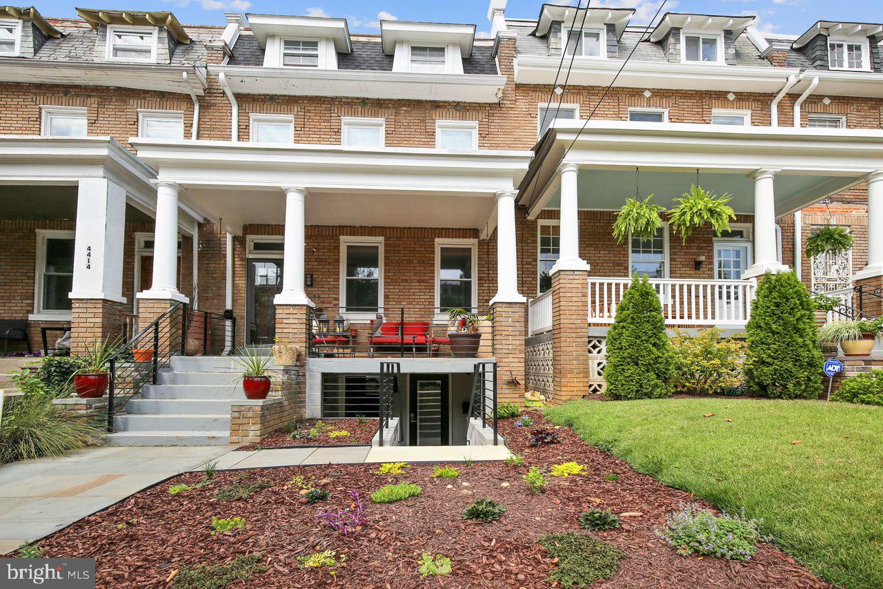 4416 15TH STREET NW UNIT B