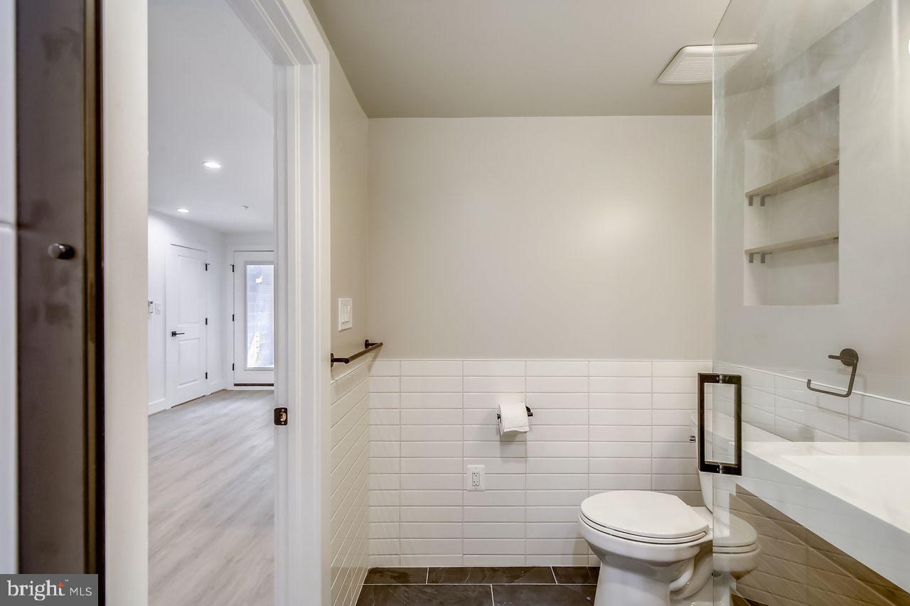 4416 15TH STREET NW UNIT B