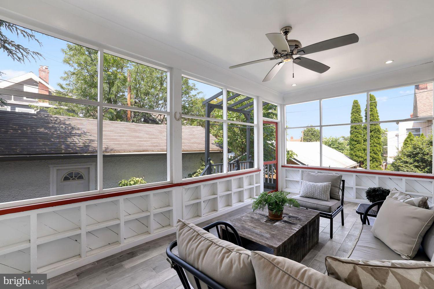 1329 DELAFIELD PLACE NW