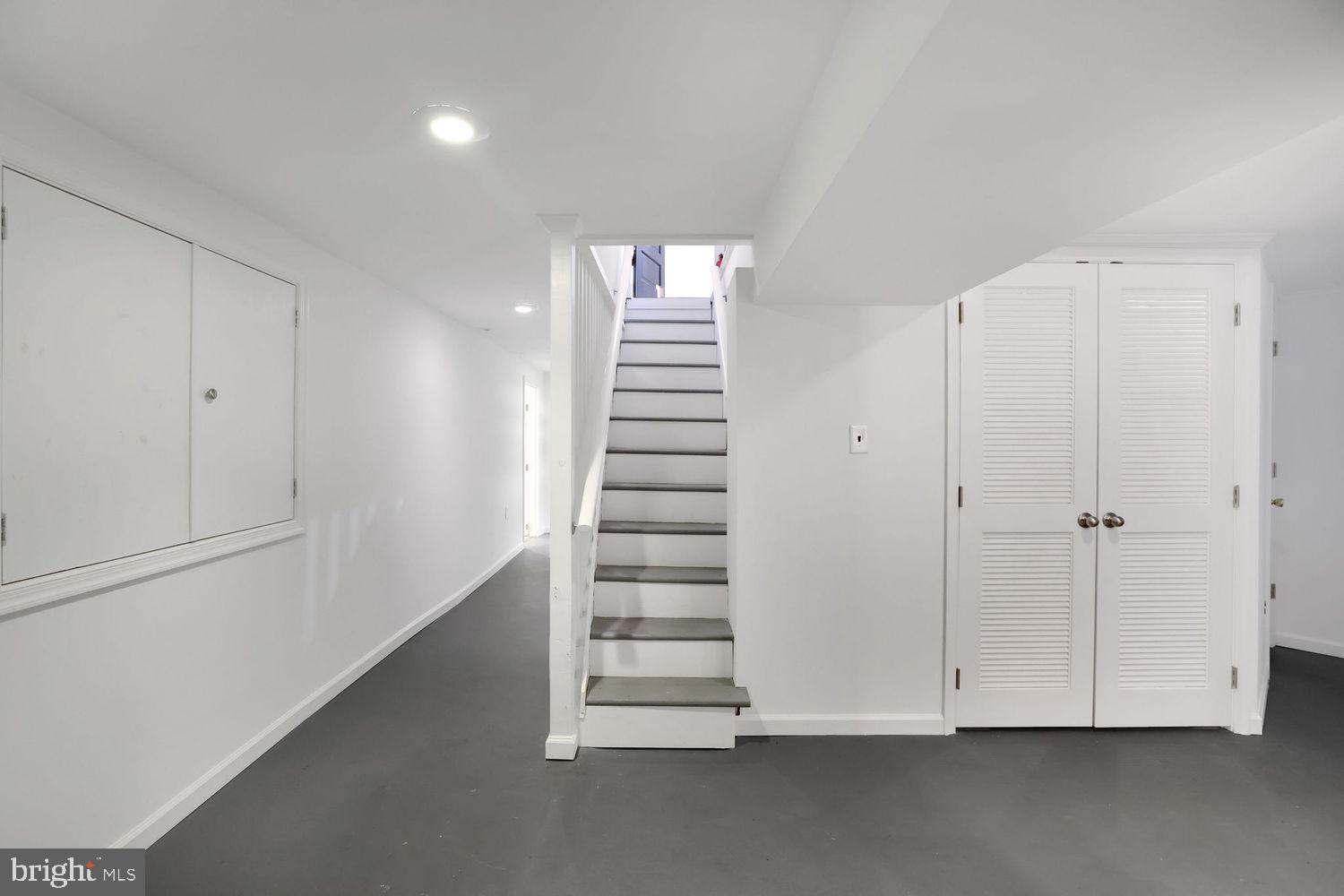 1329 DELAFIELD PLACE NW