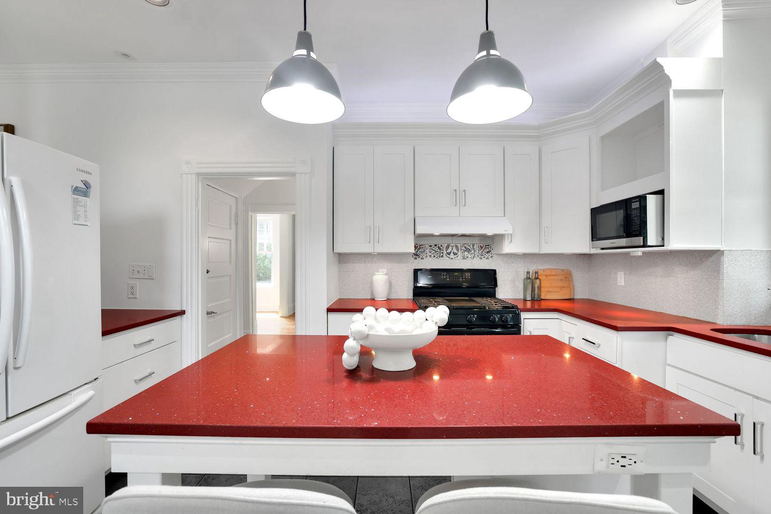 1329 DELAFIELD PLACE NW