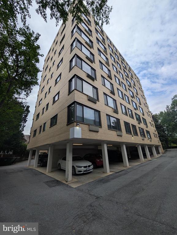3601 WISCONSIN AVENUE NW 502