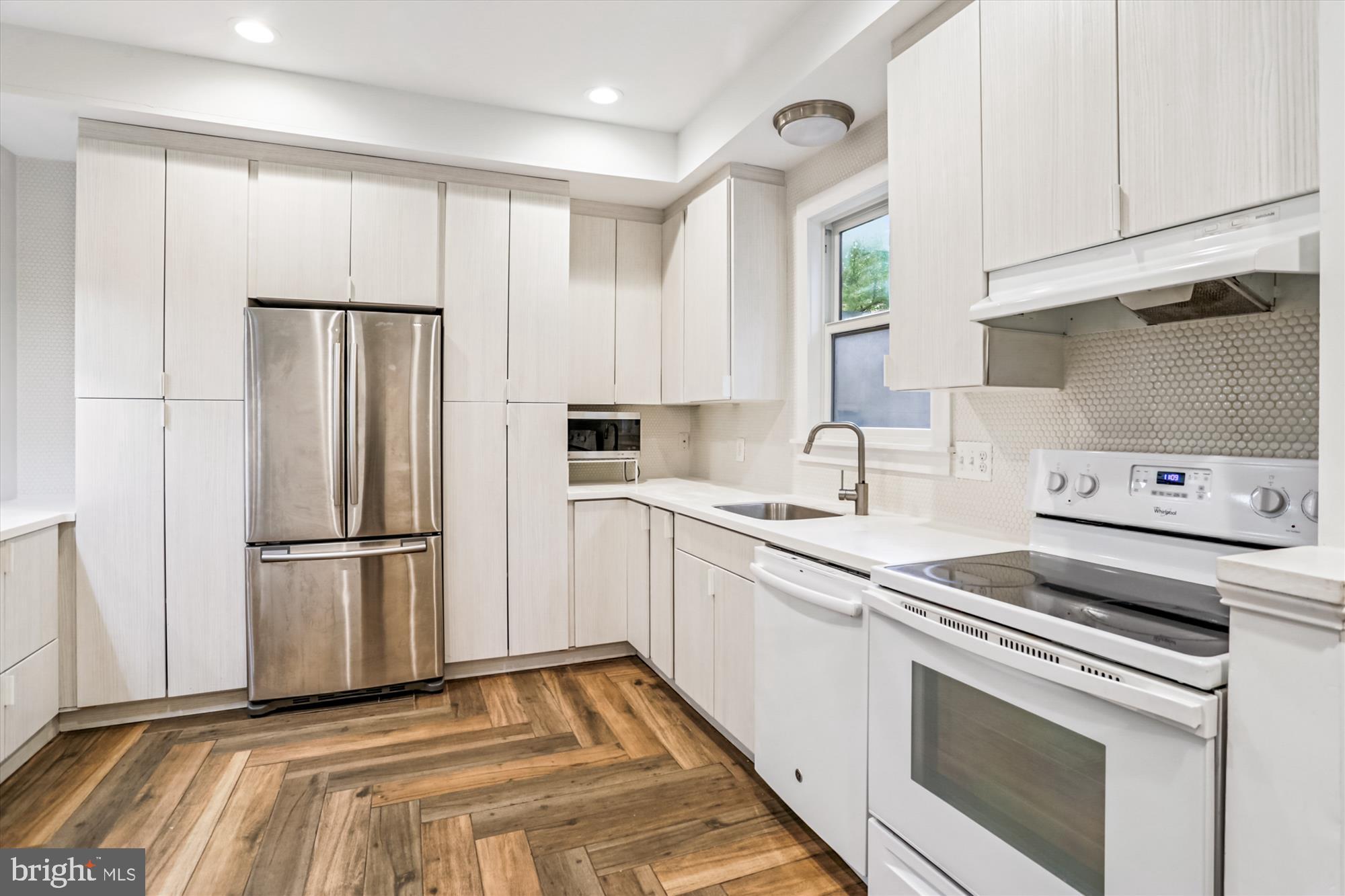 612 ALABAMA AVENUE SE