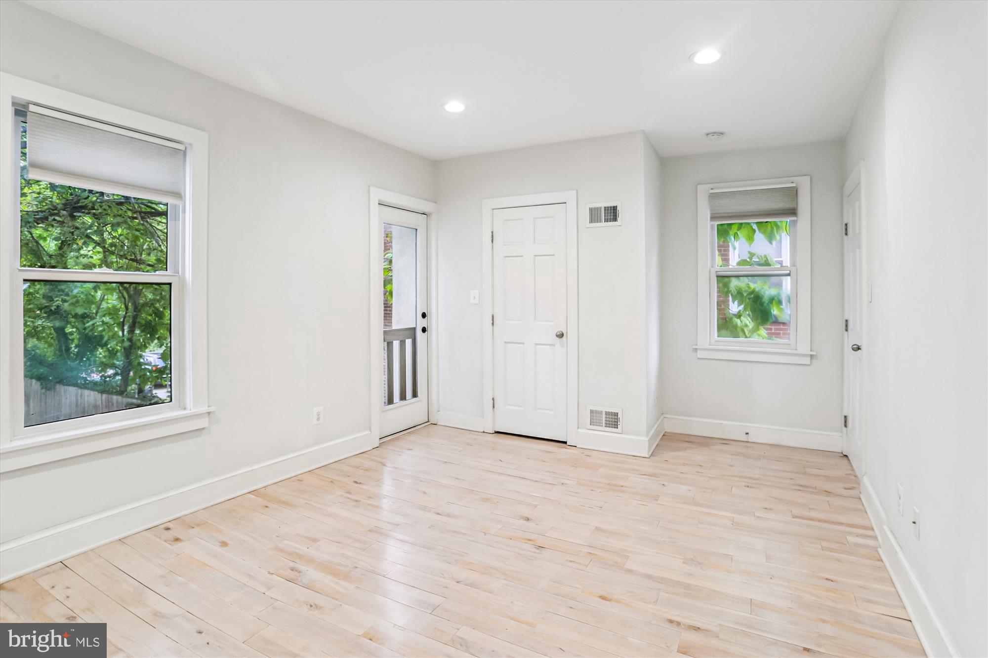 612 ALABAMA AVENUE SE