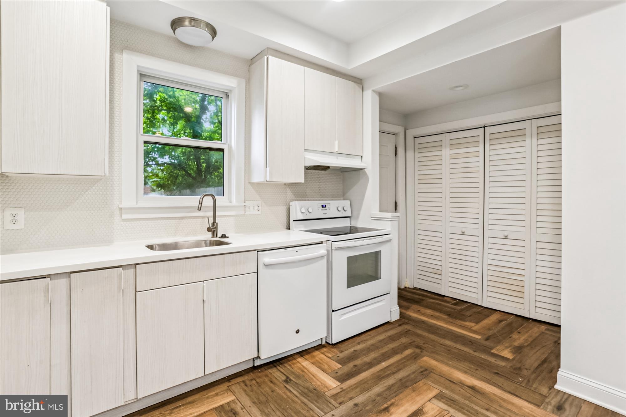 612 ALABAMA AVENUE SE