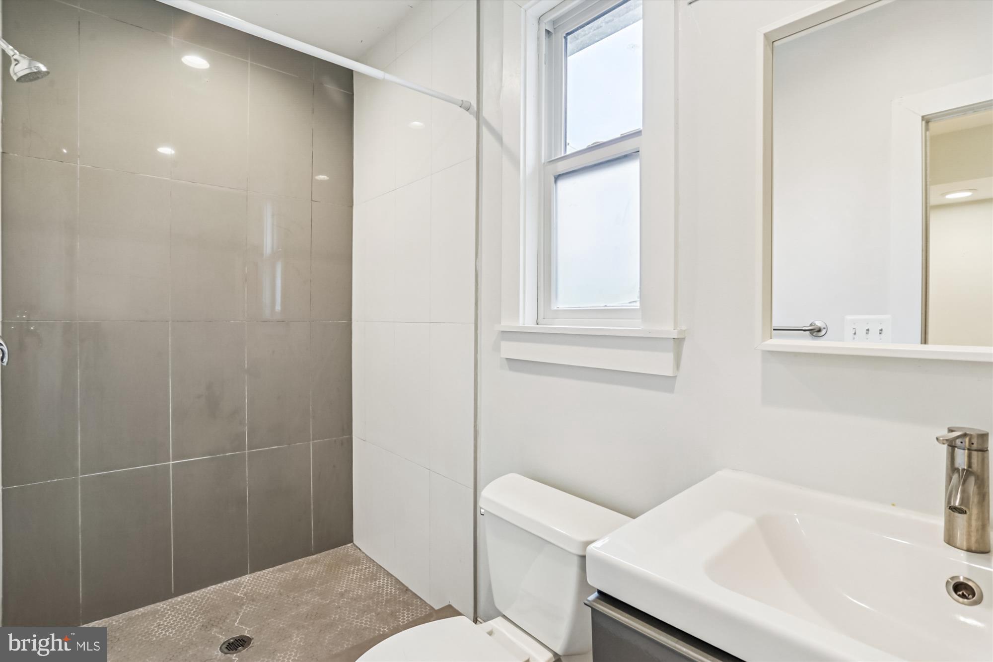 612 ALABAMA AVENUE SE