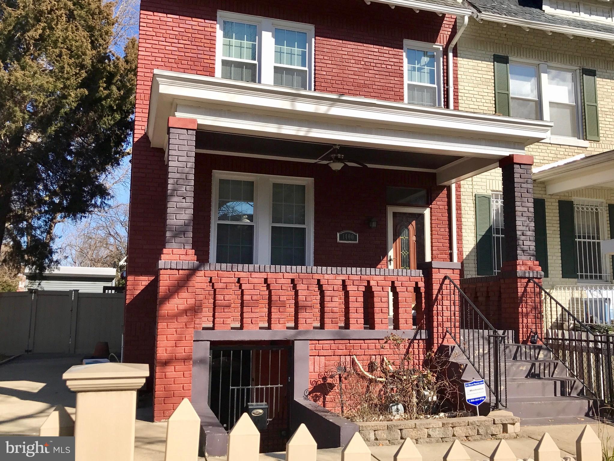 1400 MORSE STREET NE UNIT B