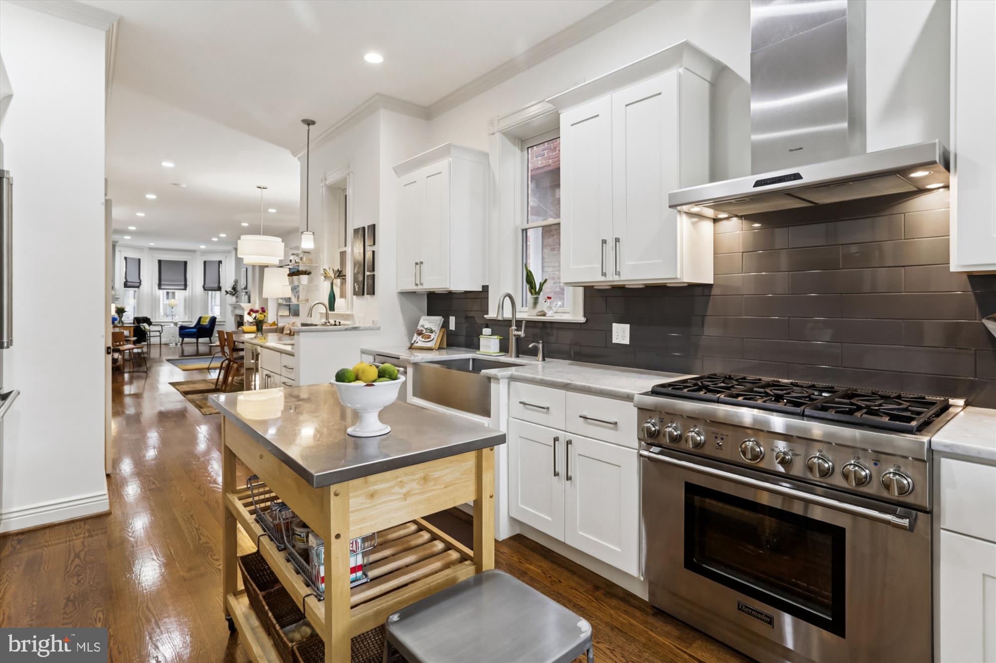 1128 COLUMBIA ROAD NW 1