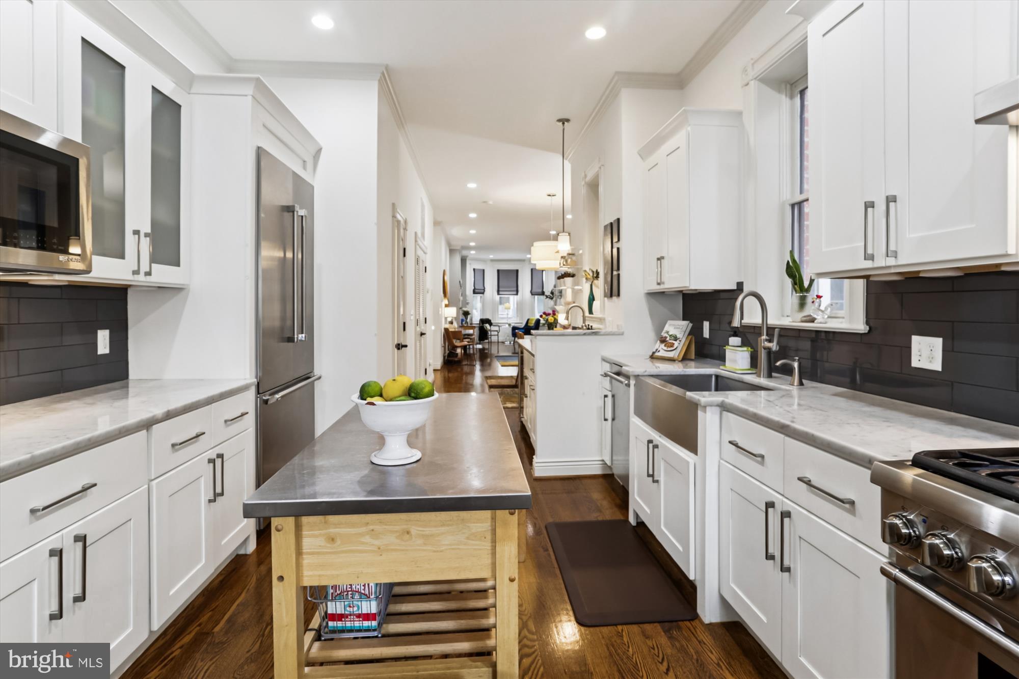 1128 COLUMBIA ROAD NW 1