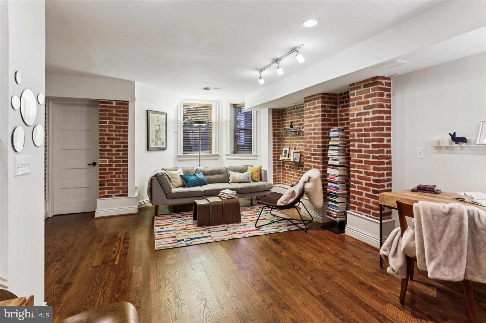 1128 COLUMBIA ROAD NW 1