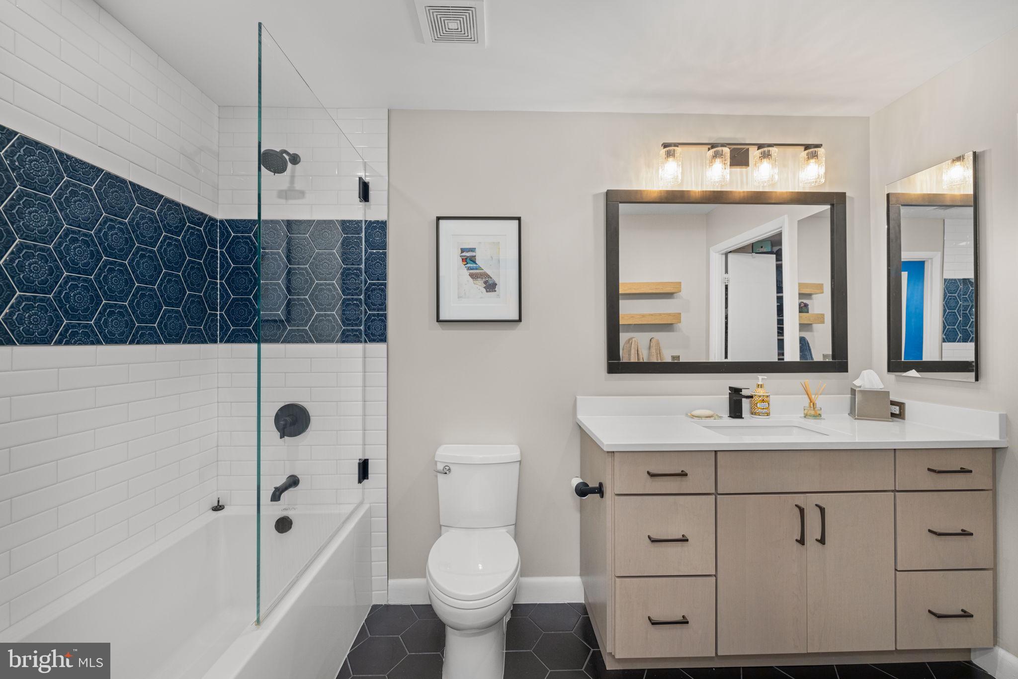 400 MASSACHUSETTS AVENUE NW 1011