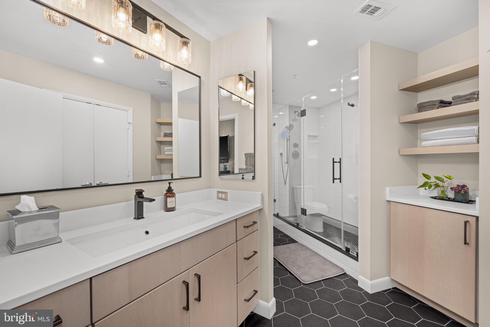 400 MASSACHUSETTS AVENUE NW 1011