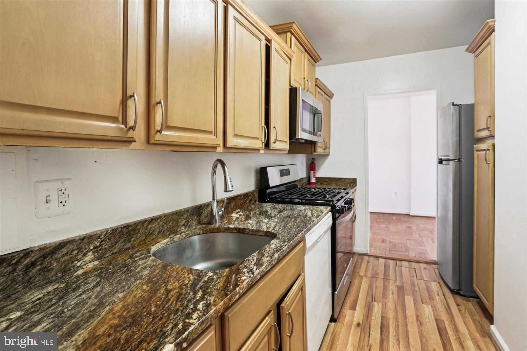 4000 TUNLAW ROAD NW 619