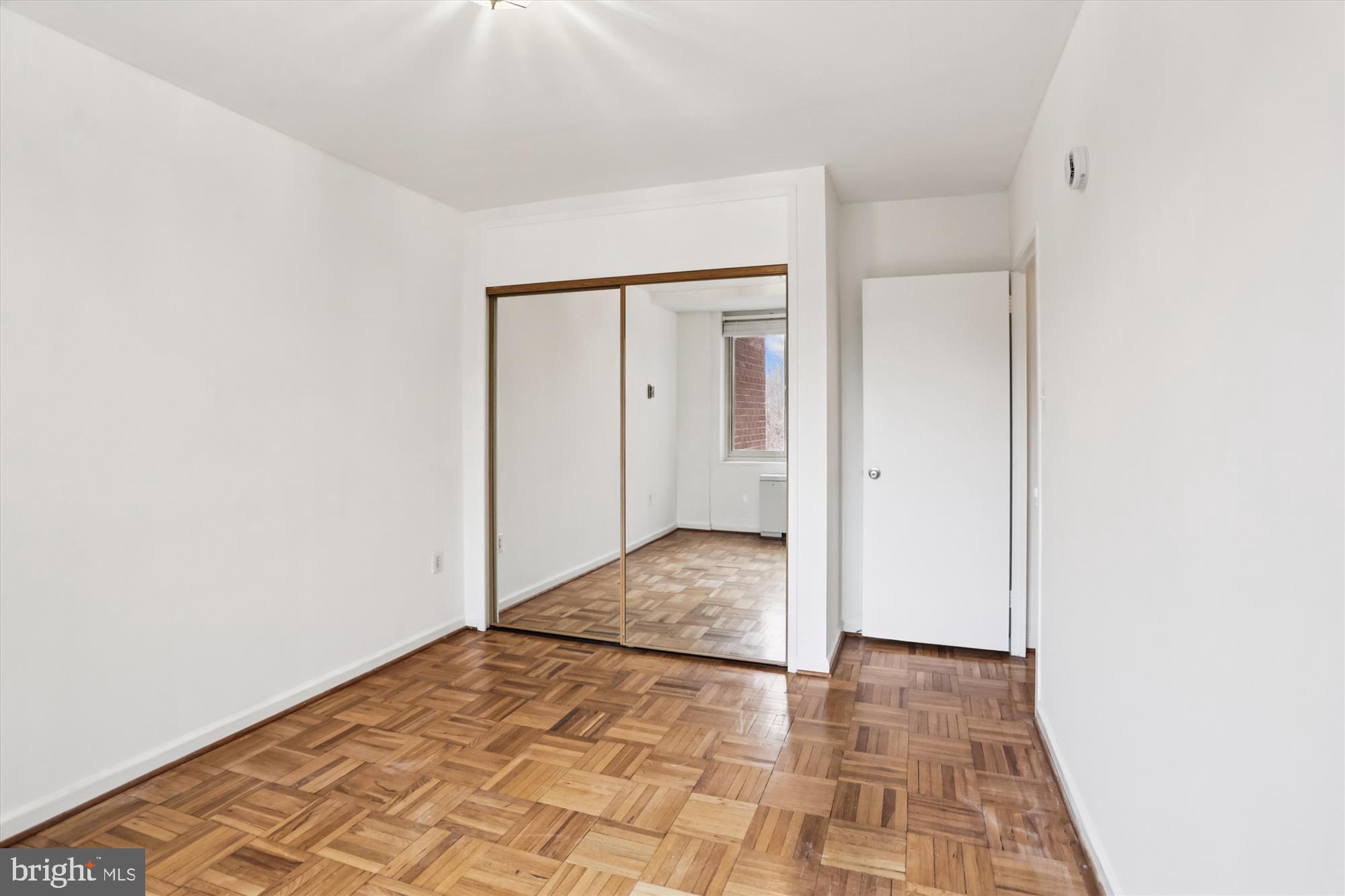 4000 TUNLAW ROAD NW 619