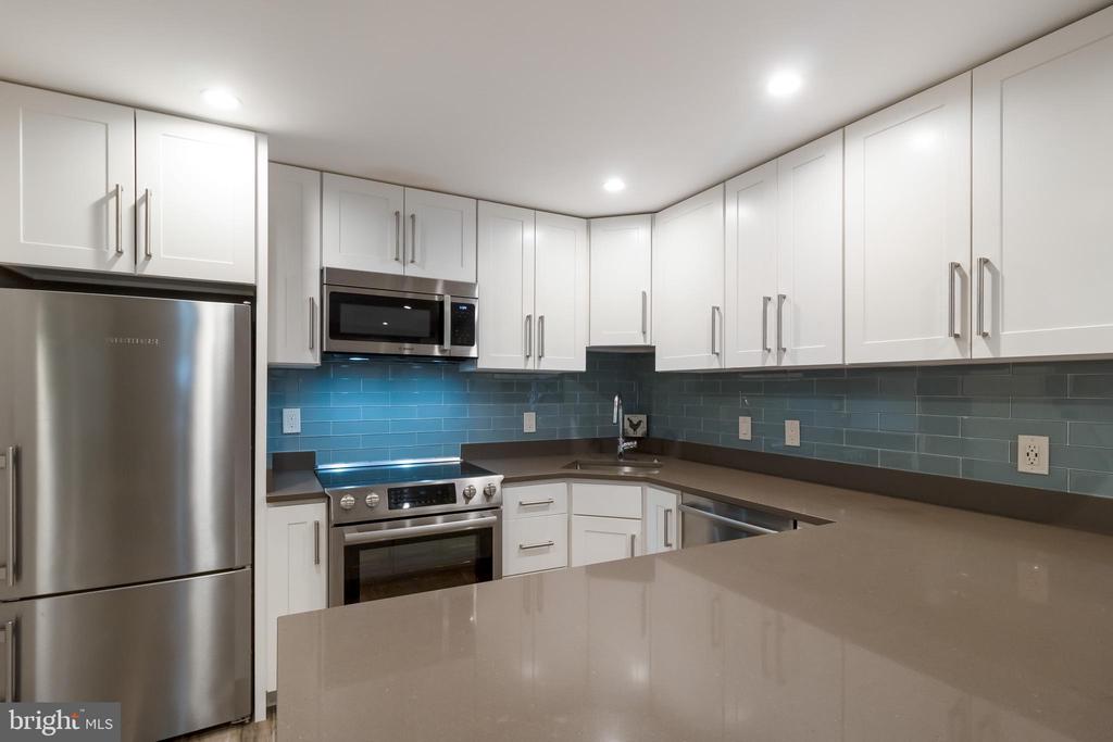 4514 15TH STREET NW UNIT B