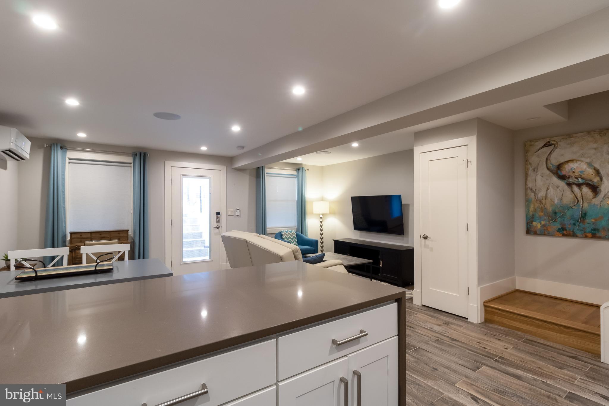 4514 15TH STREET NW UNIT B