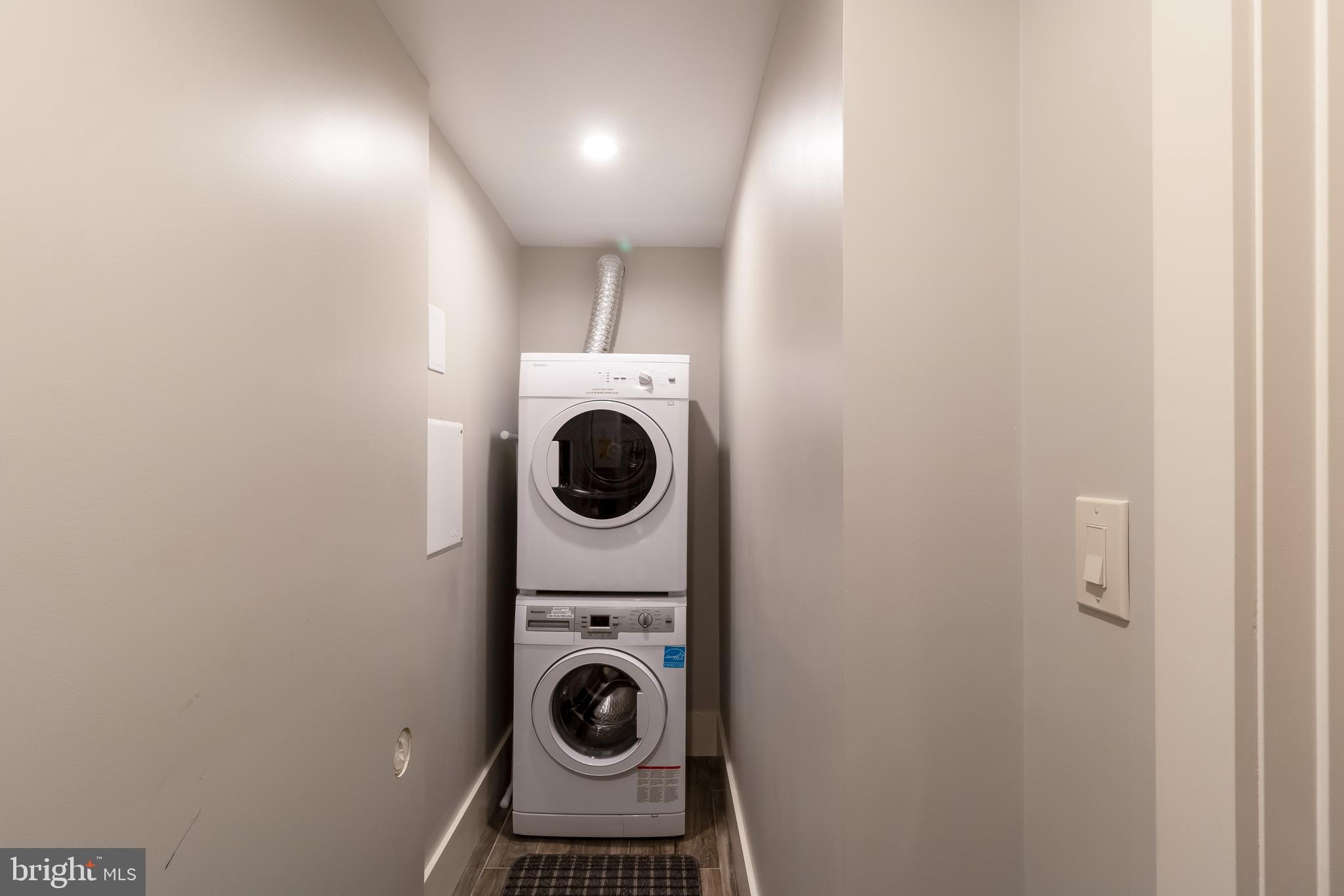 4514 15TH STREET NW UNIT B