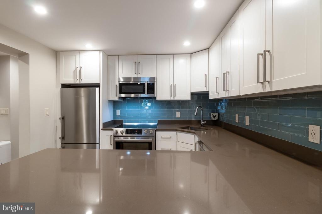 4514 15TH STREET NW UNIT B