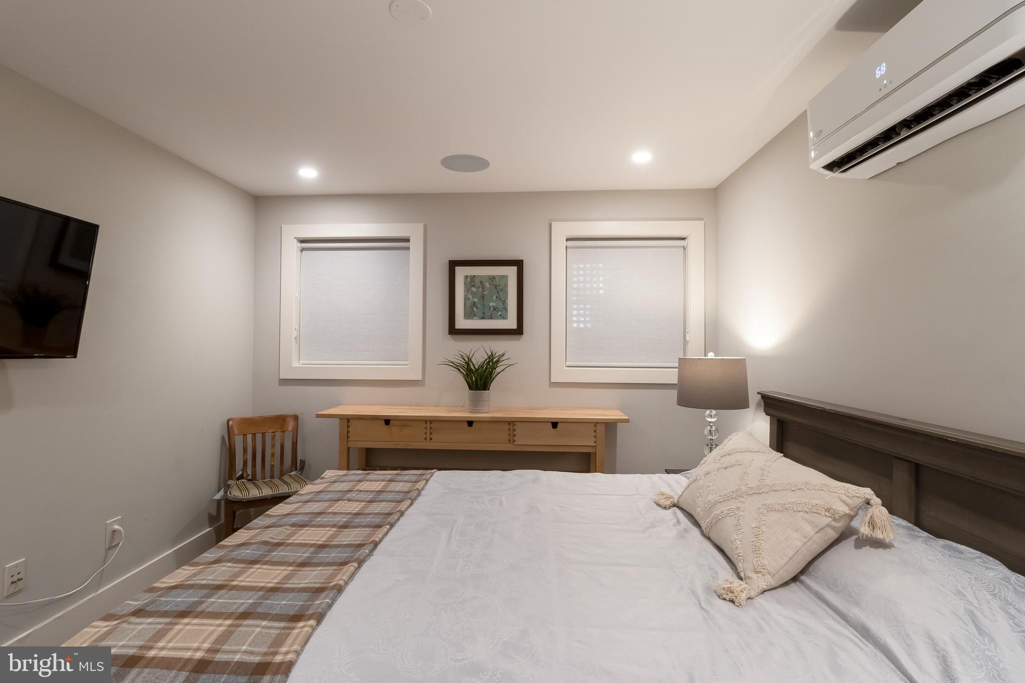 4514 15TH STREET NW UNIT B