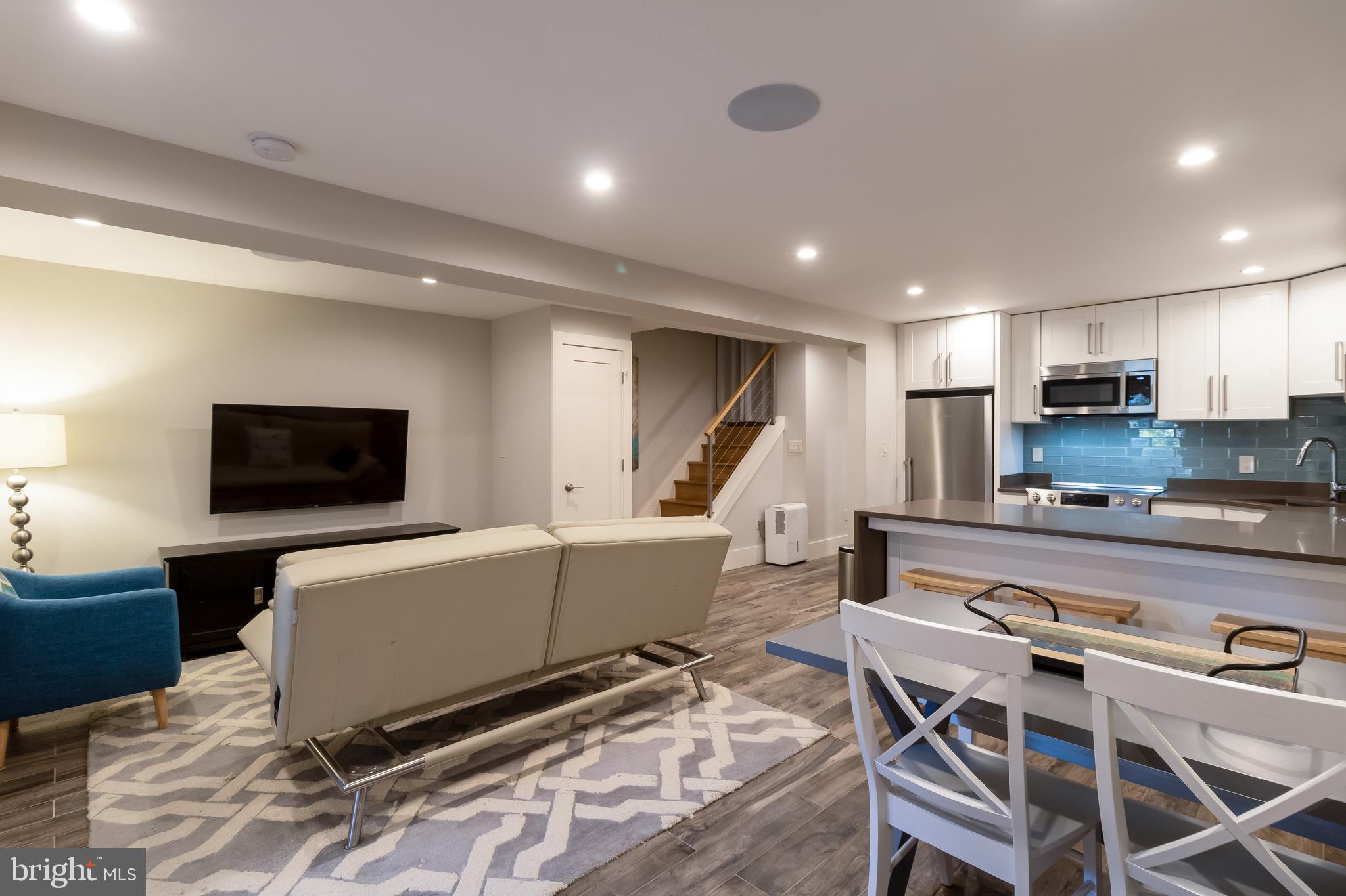 4514 15TH STREET NW UNIT B