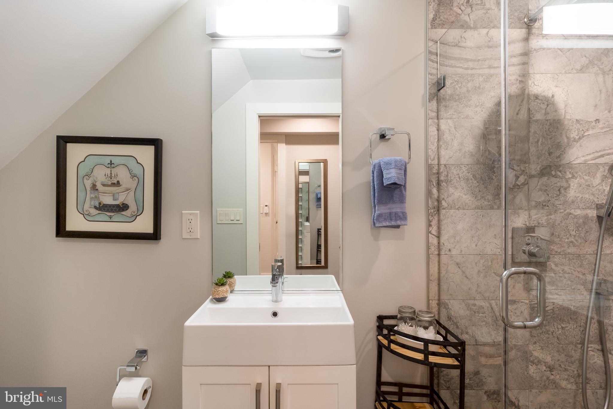 4514 15TH STREET NW UNIT B