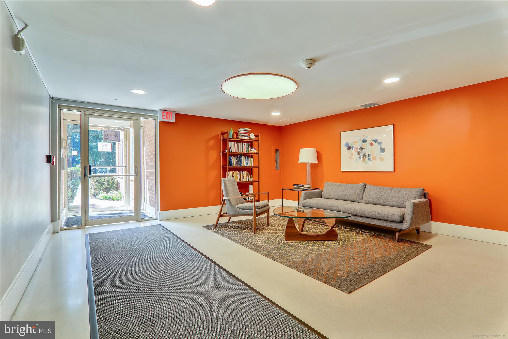 4000 TUNLAW ROAD NW 611