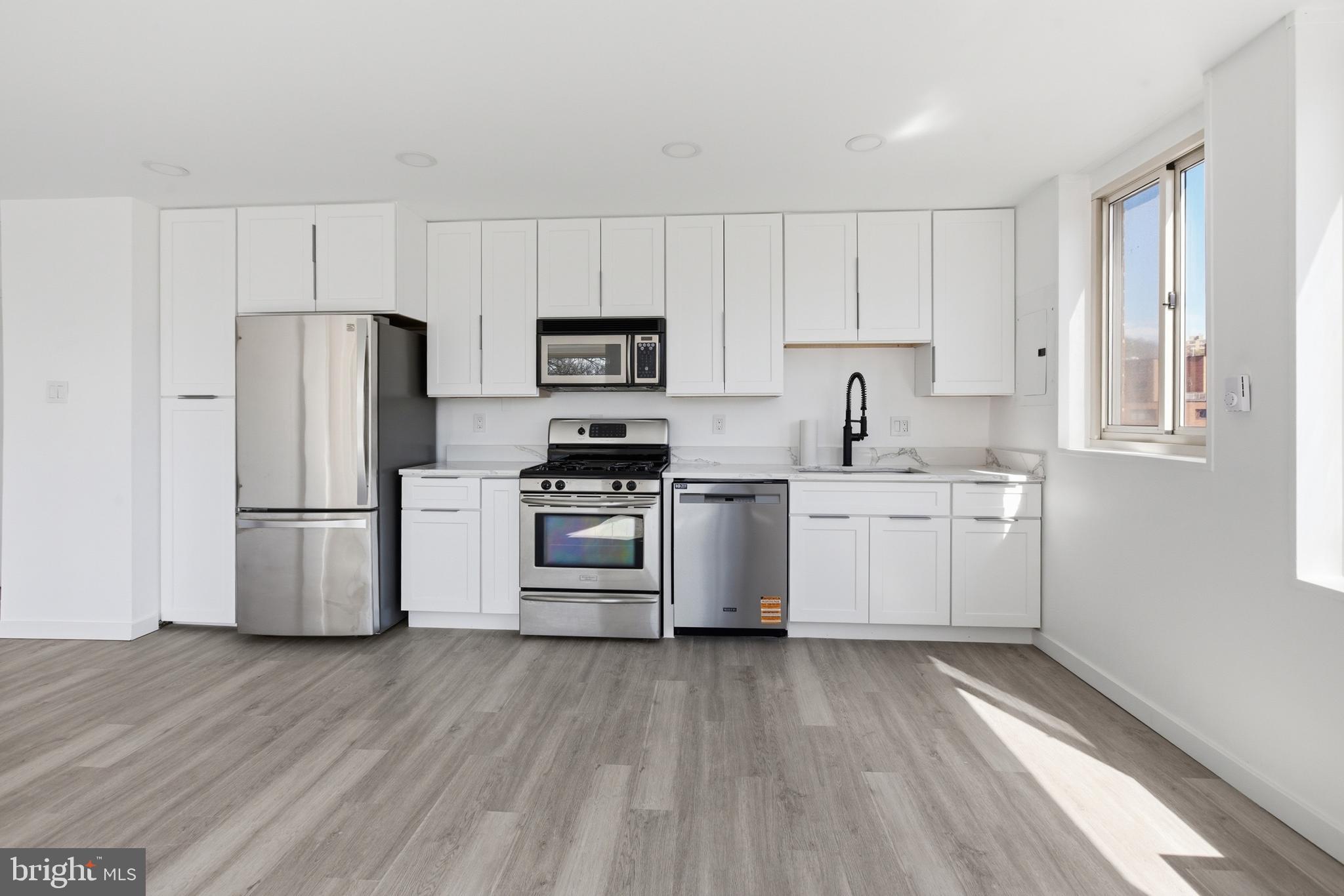 4000 TUNLAW ROAD NW 611