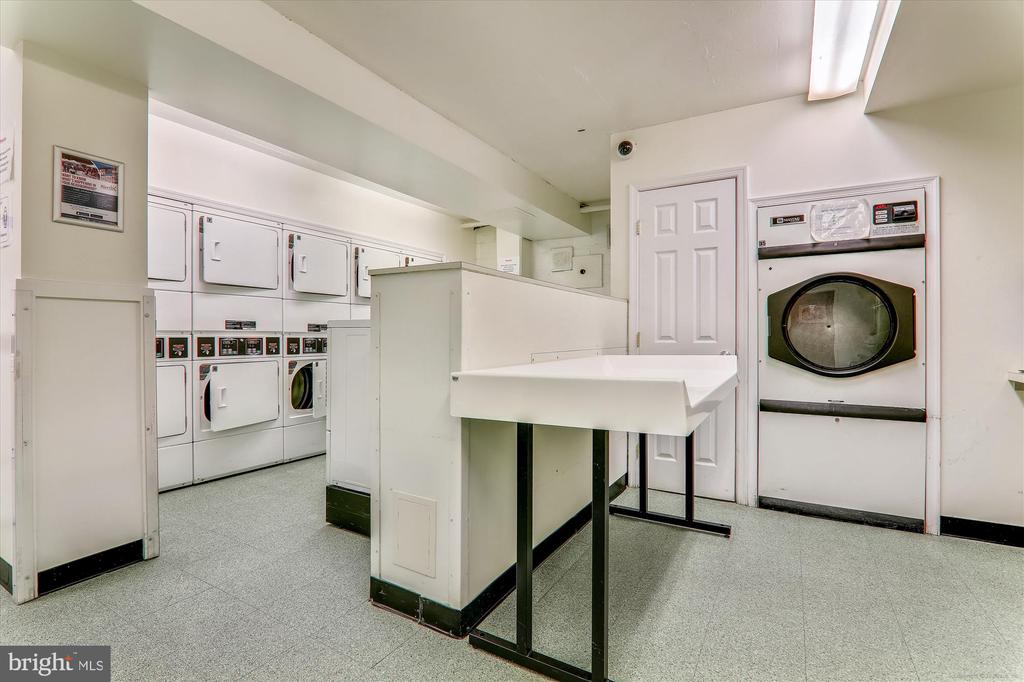 4000 TUNLAW ROAD NW 611