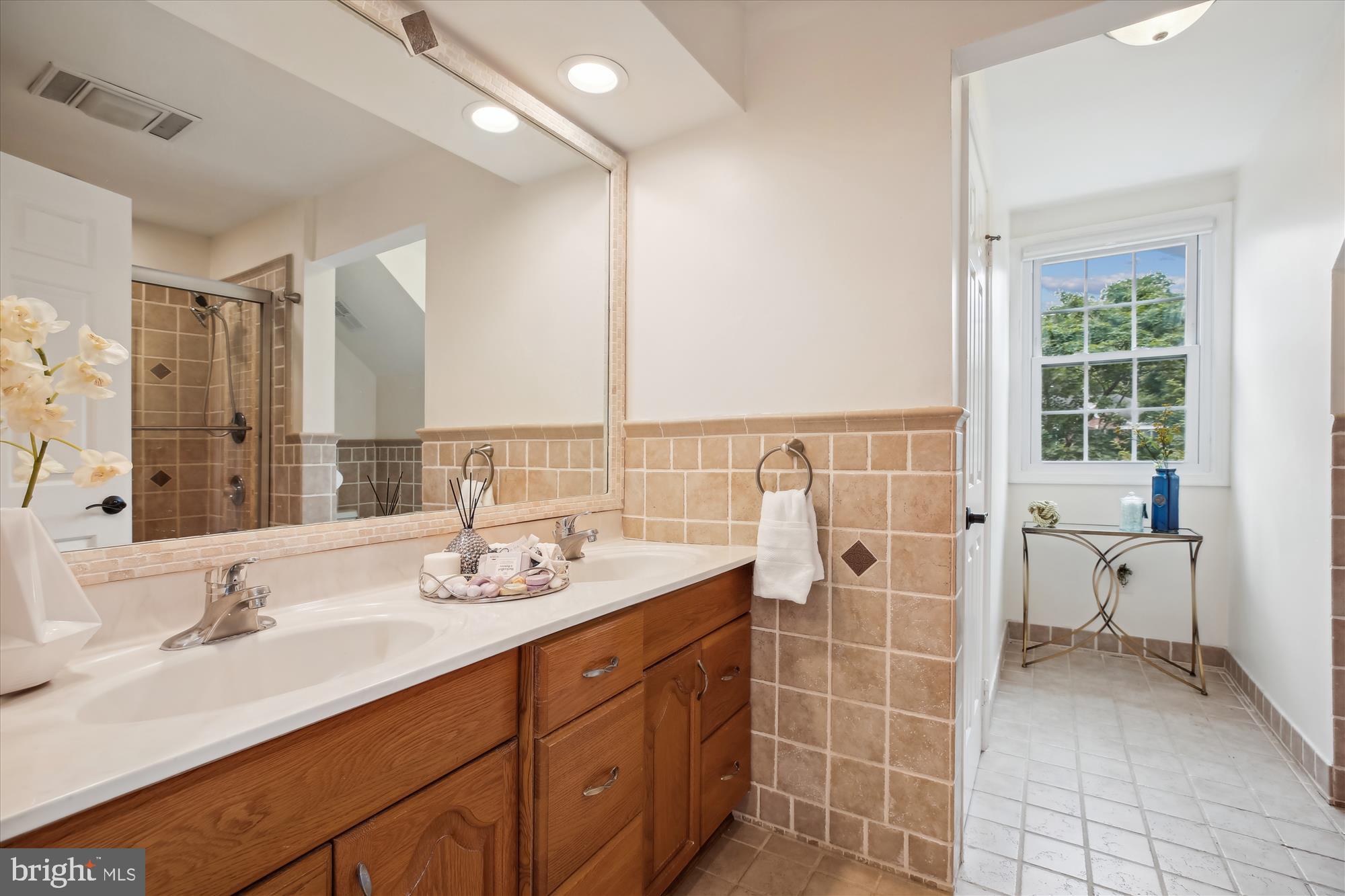 1110 HALESWORTH DRIVE