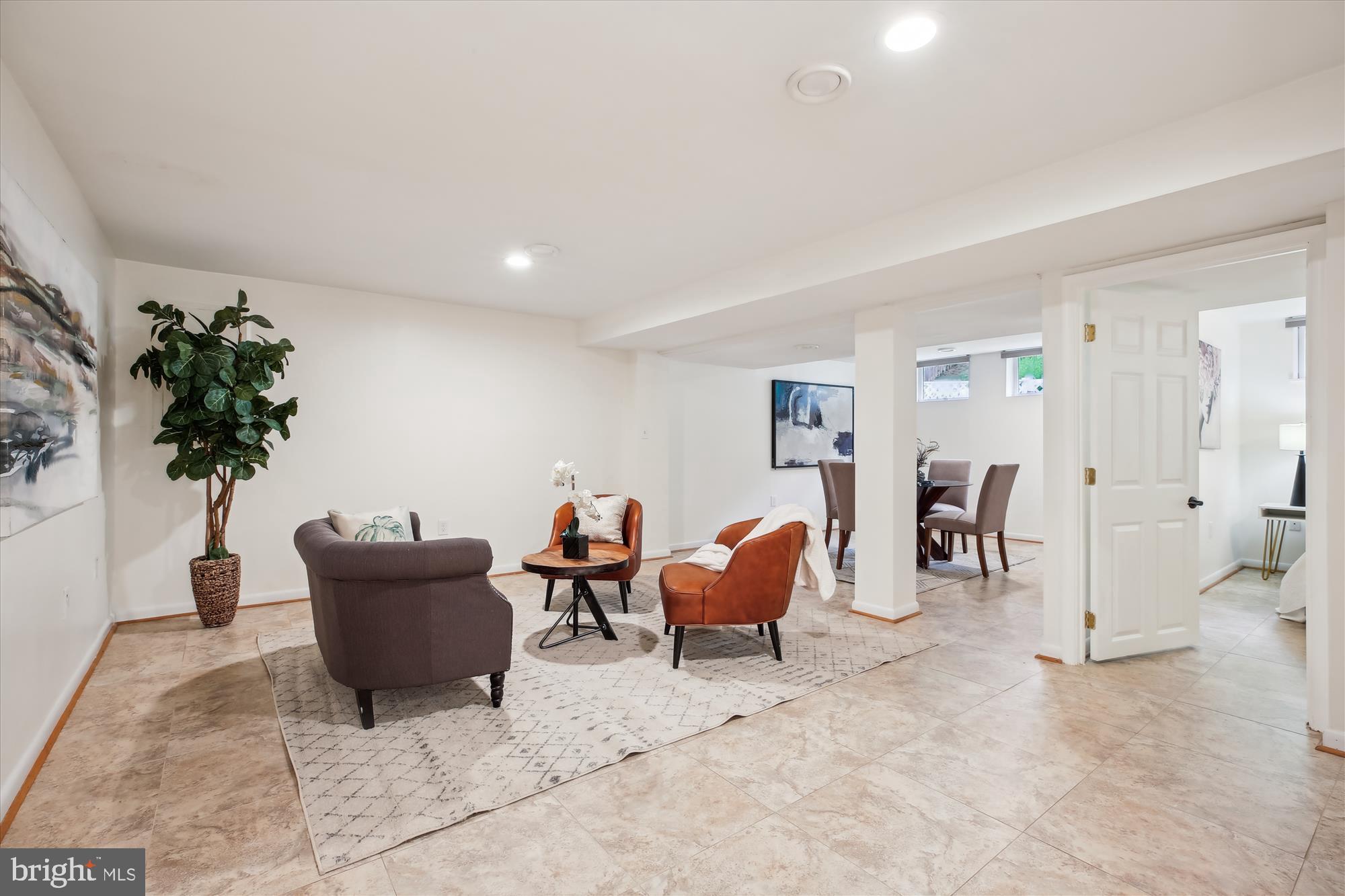 1110 HALESWORTH DRIVE