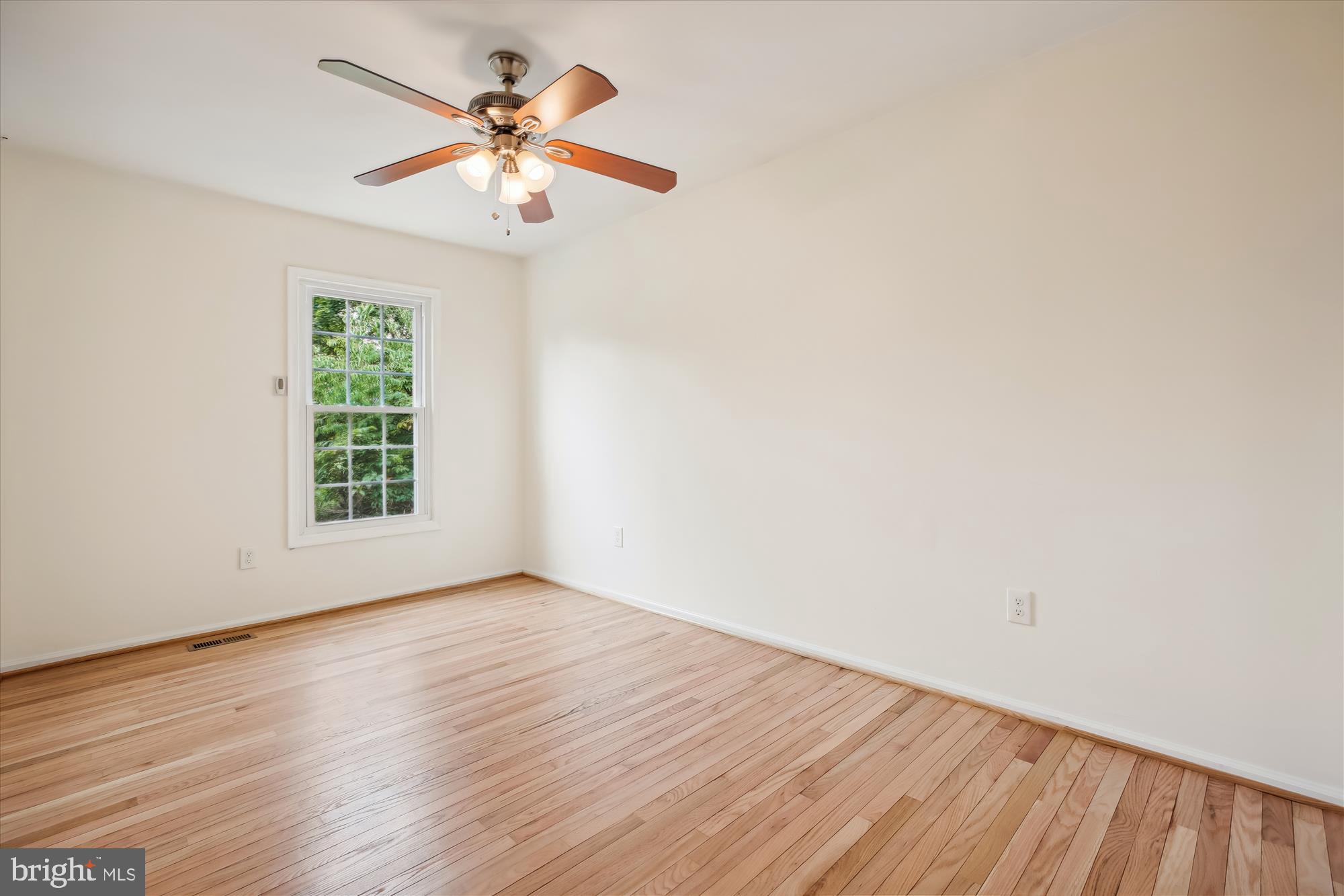 1110 HALESWORTH DRIVE