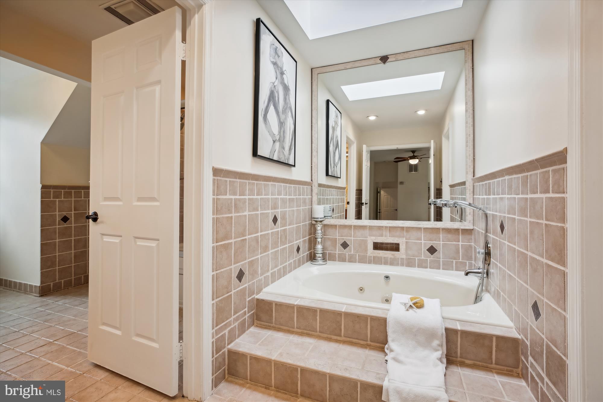 1110 HALESWORTH DRIVE