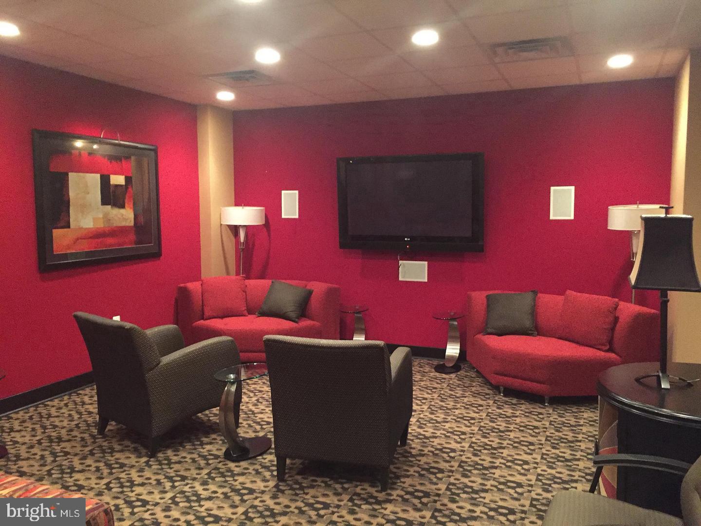 1220 BLAIR MILL ROAD 1007