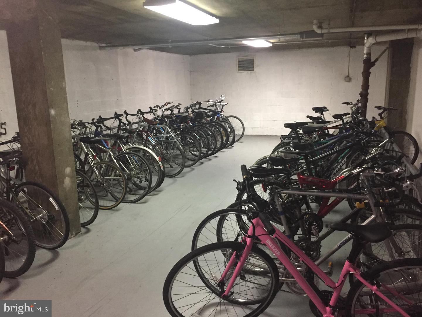 1220 BLAIR MILL ROAD 1007