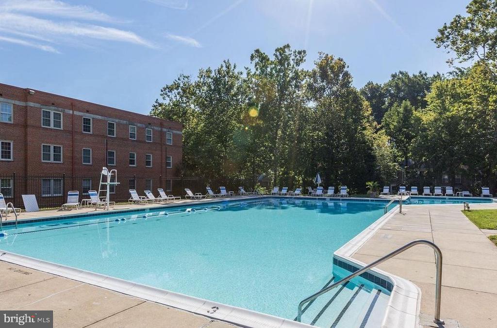 2212 WASHINGTON AVENUE Unit: 103