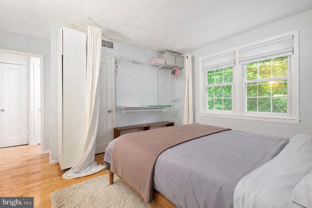2212 WASHINGTON AVENUE Unit: 103